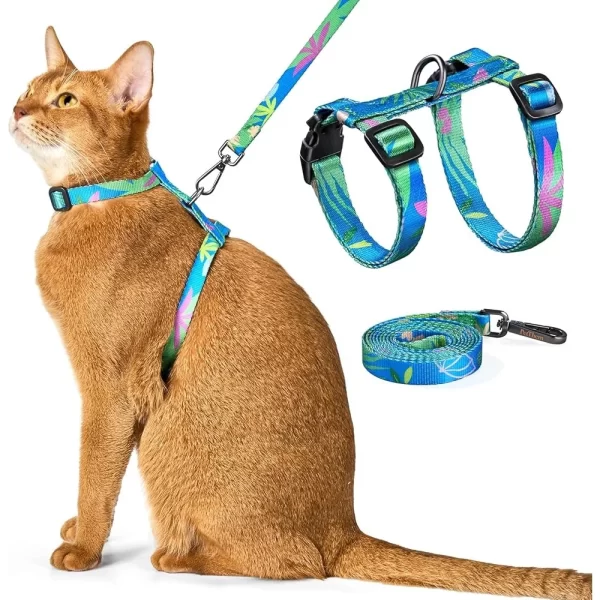 Adjustable Escape Proof Cat Harness and Leash Set Comfortable Lightweight Soft Breathable Safe Walking